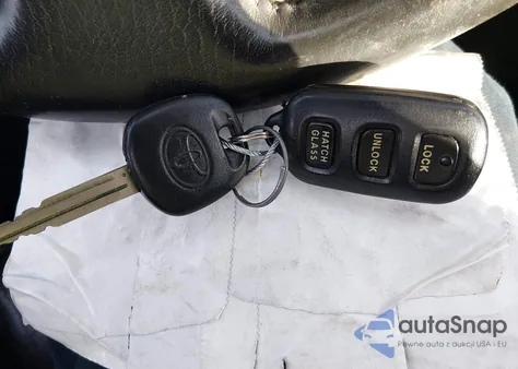 2006 Toyota Matrix Xr from USA, damaged, VIN 2T1LR32E36C563054